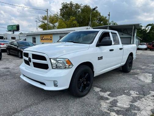 2018 RAM 1500 ST