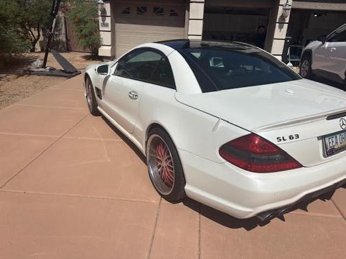 2009 Mercedes-Benz SL-Class SL63 AMG Roadster