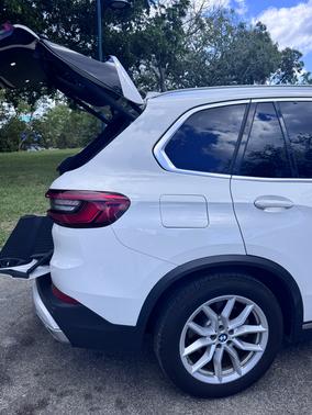 White 2020 BMW X5 xDrive40i