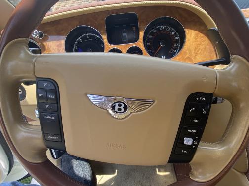 White 2007 Bentley Continental GT Base