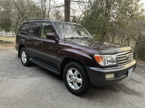 2005 Toyota Land Cruiser Base