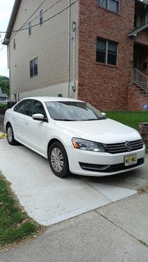 White 2014 Volkswagen Passat 1.8T S