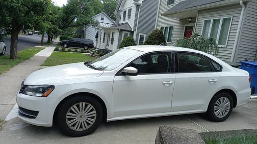 White 2014 Volkswagen Passat 1.8T S