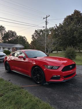 2017 Ford Mustang V6