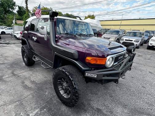 Purple 2007 Toyota FJ Cruiser Base