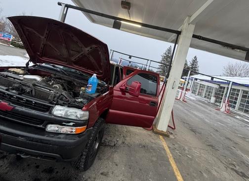 2002 Chevrolet Suburban 1500 LS
