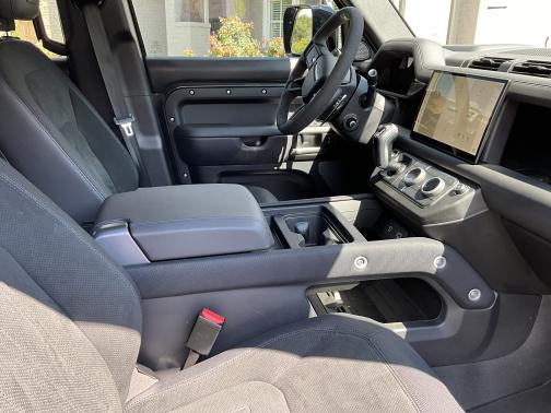 2024 Land Rover Defender 110 P525 Carpathian Edition