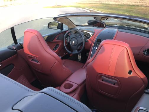 2014 Aston Martin Vanquish Volante