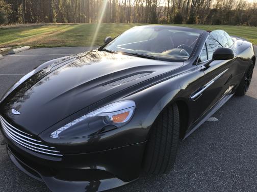 2014 Aston Martin Vanquish Volante