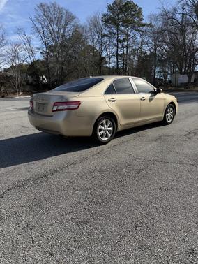 2011 Toyota Camry LE