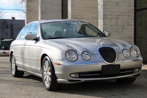 2000 Jaguar S-Type 4