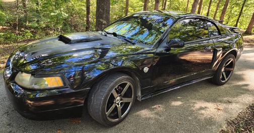 2004 Ford Mustang GT