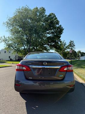 Black 2014 Nissan Sentra SV