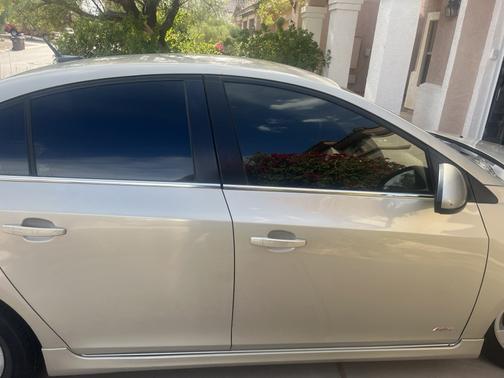 Silver 2014 Chevrolet Cruze 1LT