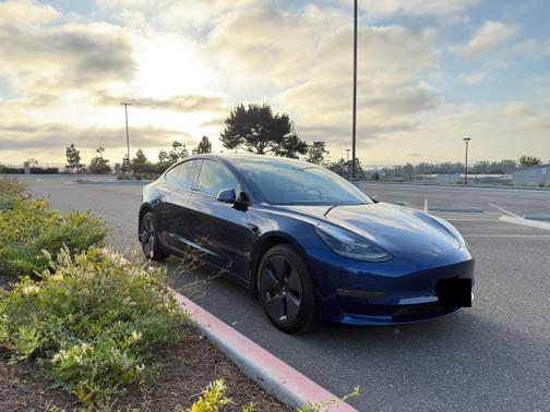 2022 Tesla Model 3 Long Range