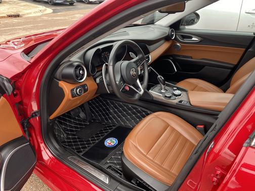 2017 Alfa Romeo Giulia Ti