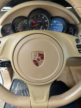 2014 Porsche Cayenne Platinum Edition