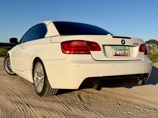 White 2013 BMW 335 i