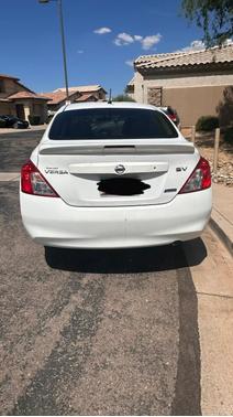 White 2013 Nissan Versa 1.6 SV