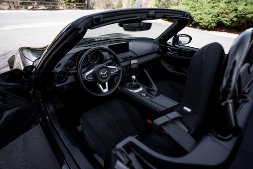 2024 Mazda MX-5 Miata Club