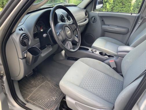 2007 Jeep Liberty Sport