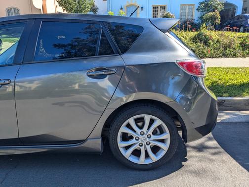 2011 Mazda Mazda3 s Grand Touring