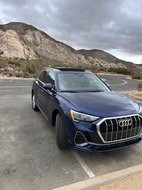 2022 Audi Q3 45 S line Premium