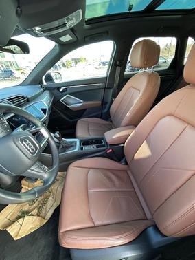 2022 Audi Q3 45 S line Premium