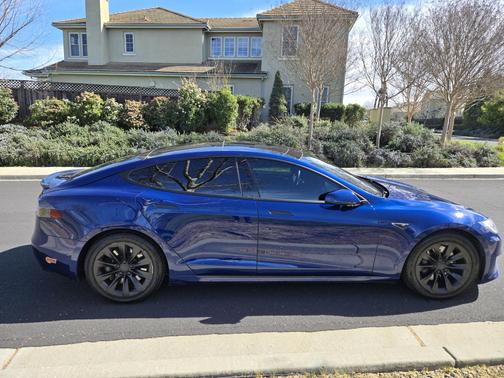 2016 Tesla Model S 75