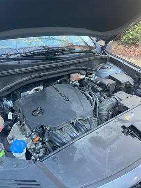 Silver 2022 Kia Sorento LX