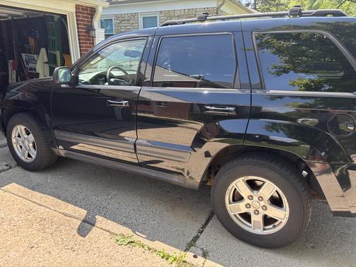 2006 Jeep Grand Cherokee Laredo