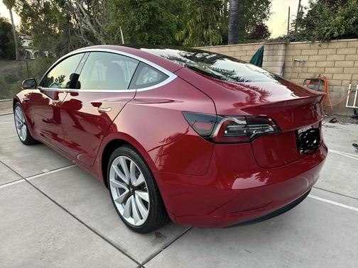 2019 Tesla Model 3 Long Range