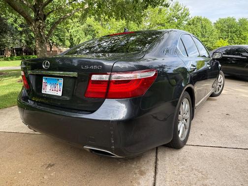 Gray 2008 Lexus LS 460 Base