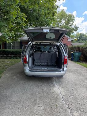 Silver 2007 Chrysler Town & Country Limited