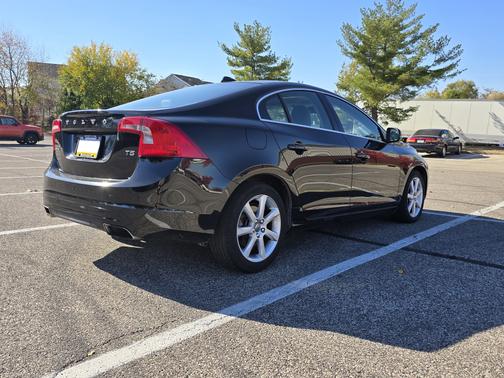 2016 Volvo S60 T5 Drive-E Premier