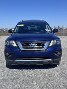 2018 Nissan Pathfinder SL