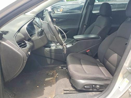 Silver 2020 Chevrolet Malibu LT