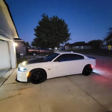 2017 Dodge Charger R/T