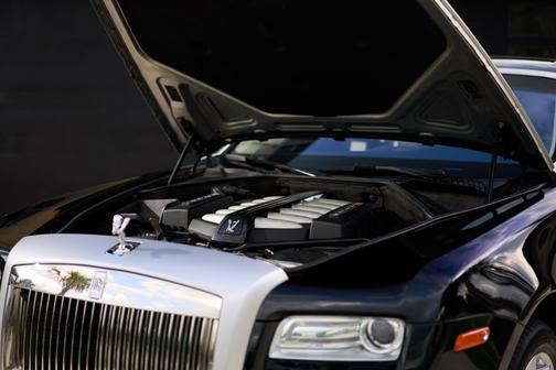 2011 Rolls-Royce Ghost Base