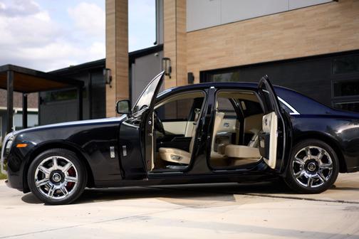 2011 Rolls-Royce Ghost Base