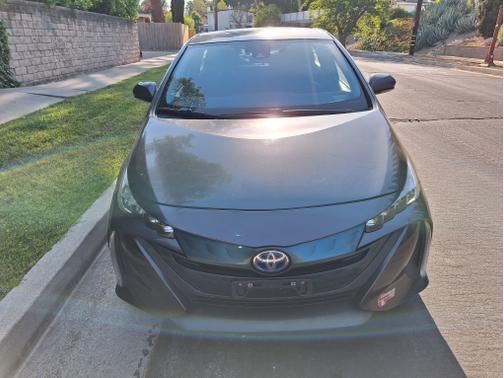 2018 Toyota Prius Prime Plus