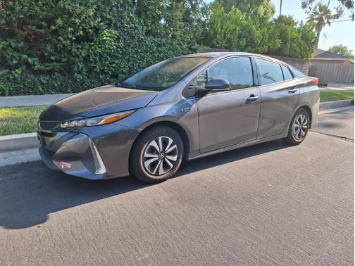 2018 Toyota Prius Prime Plus