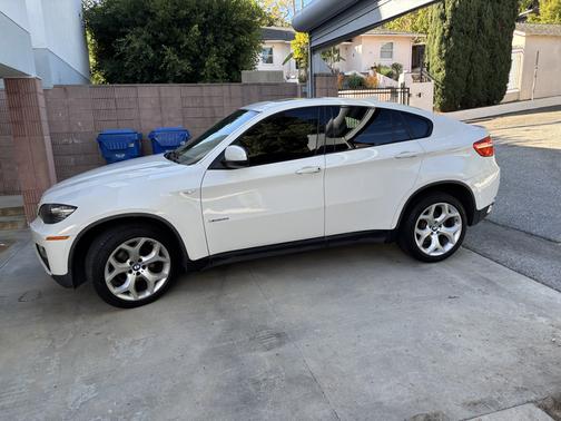 White 2013 BMW X6 xDrive35i