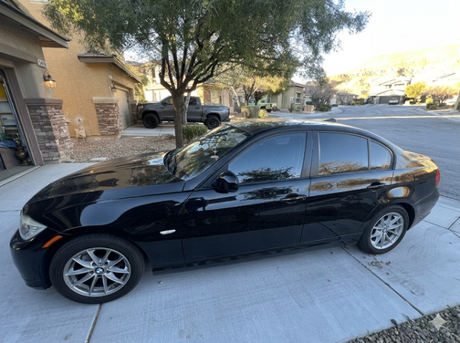 Black 2010 BMW 328 i