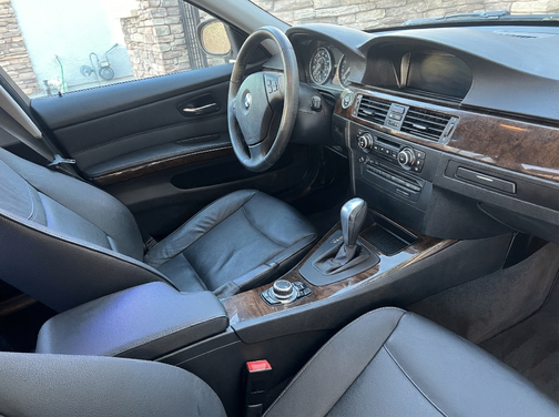 Black 2010 BMW 328 i