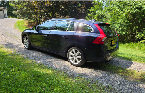 2017 Volvo V60 T5 Premier