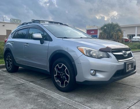 Silver 2014 Subaru XV Crosstrek 2.0i Premium