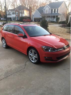 2015 Volkswagen Golf SportWagen TDI SEL 4-Door