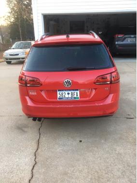 2015 Volkswagen Golf SportWagen TDI SEL 4-Door