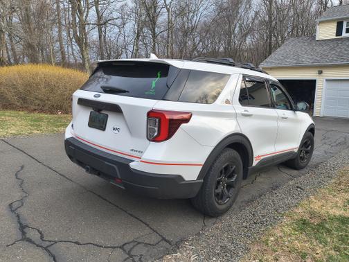 White 2022 Ford Explorer Timberline